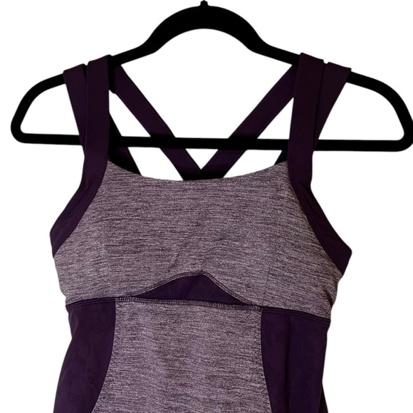 Lululemon Chaturanga Tank-Heathered Concord Grape Athletic Tank with Mesh- Size8 - Picture 9 of 15